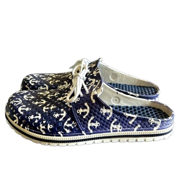Cromer Resortwear Water Shoes Airwalk Nautical Anchors Womens Size 9 - Picture 3 of 5
